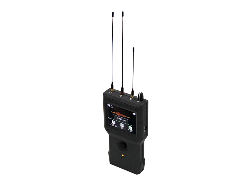 九游会j9.com D-8000Plus 多功能无线信号分析仪